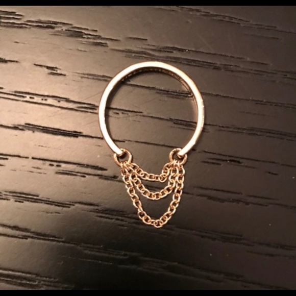 Basic BCBG Gold Ring - 7 - Picture 2 of 3